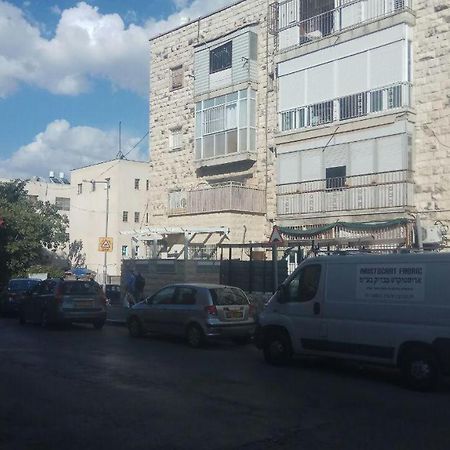 Yair Room Apartment Jerusalem Exterior photo