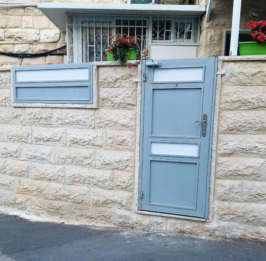 Yair Room Apartment Jerusalem Exterior photo